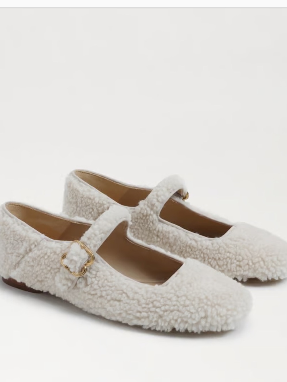Michaela Mary Jane Sherpa Flat in Nature Mist